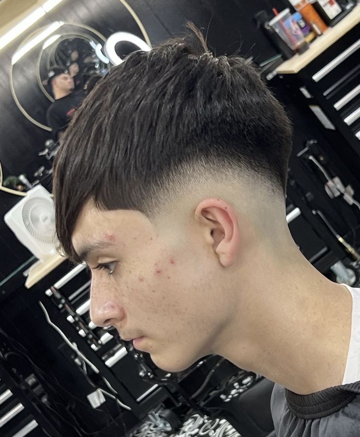 Mullet with mid taper